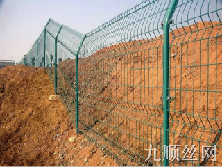 公路護欄網2.jpg